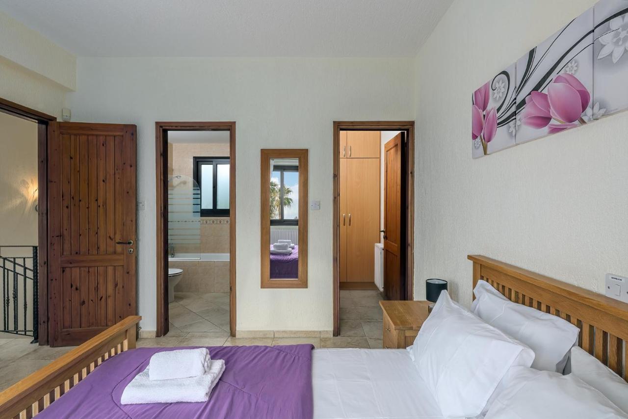 Villa Camelot By Ezoria Villas คอรัลเบย์ ภายนอก รูปภาพ