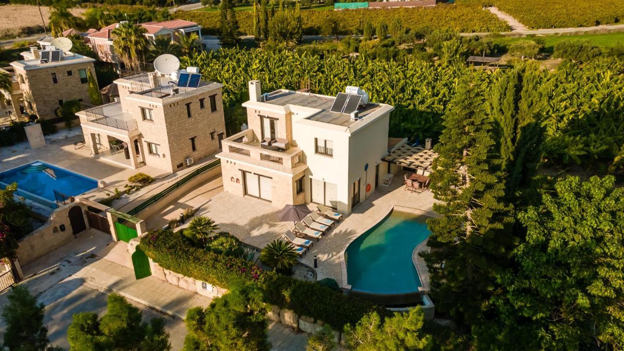 Villa Camelot By Ezoria Villas คอรัลเบย์ ภายนอก รูปภาพ